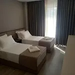 Joelle Premium 4* סרנדה