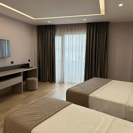 Joelle Premium Saranda
