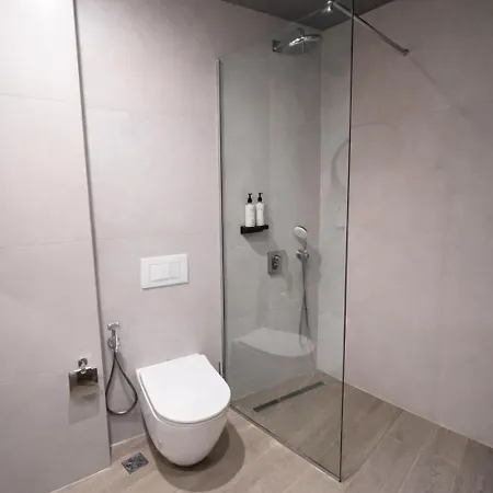 Joelle Premium Hotel 4*
