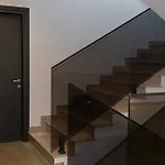 Joelle Premium 4* Sarandë