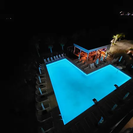 ホテル Joelle Premium Sarandë