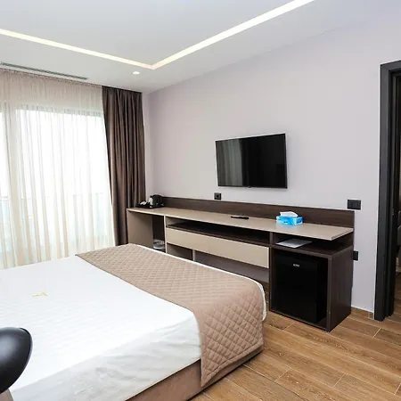 ホテル Joelle Premium Sarandë