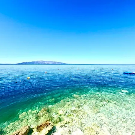 Joelle Premium Sarandë