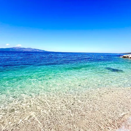 Joelle Premium 4* Sarandë