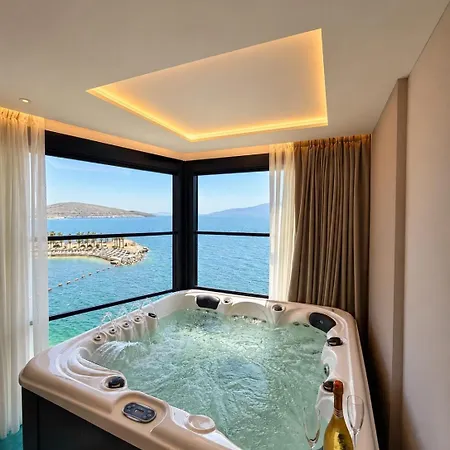 Joelle Premium Hotel