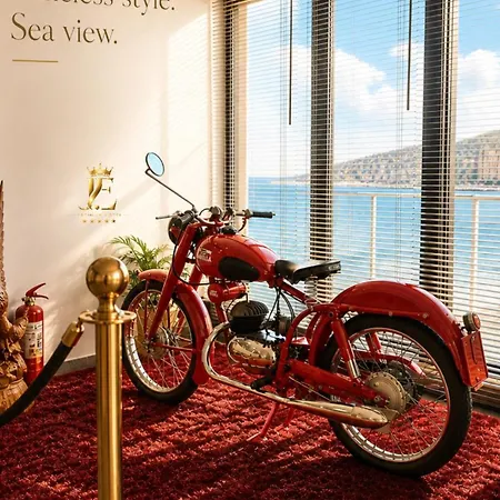 Joelle Premium Hotel 4*