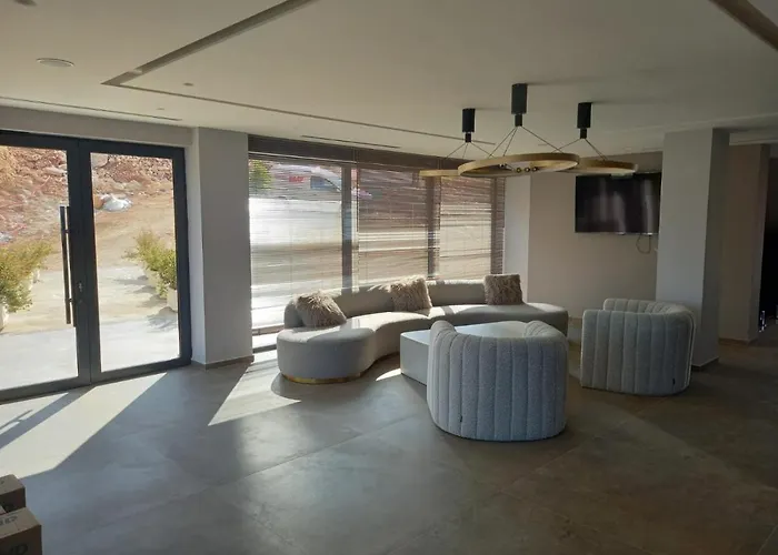 Joelle Premium Otel