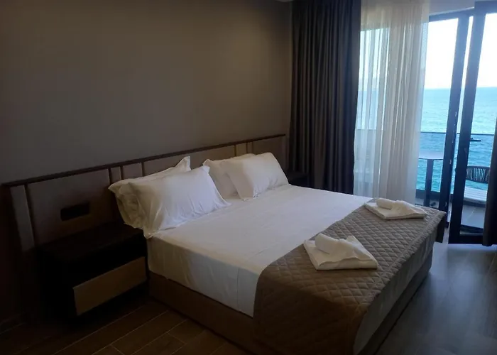 Hotel Joelle Premium