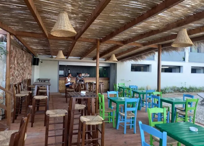 Joelle Premium Hotel