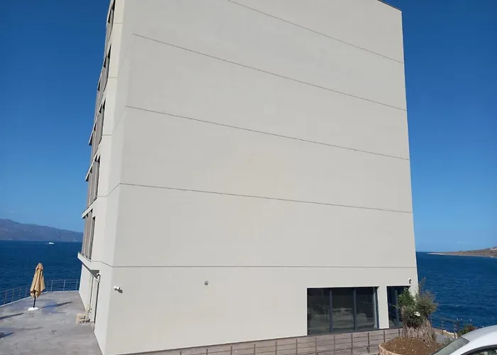 Joelle Premium Otel