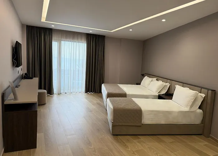 Joelle Premium Saranda