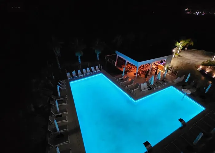 Joelle Premium Sarandë
